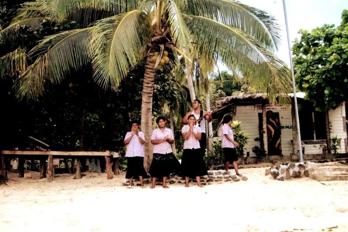 White Sandy Beach-Best Manta Snorkeling Tethi Экстерьер фото