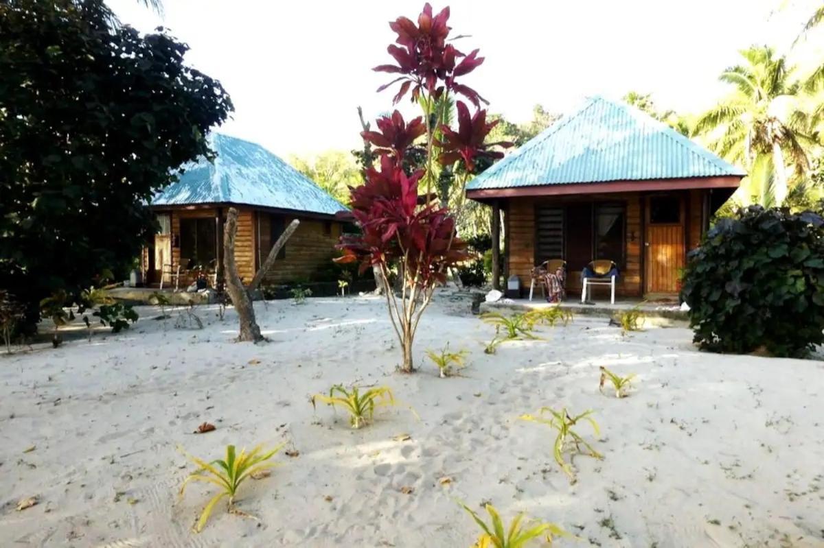 White Sandy Beach-Best Manta Snorkeling Tethi Экстерьер фото
