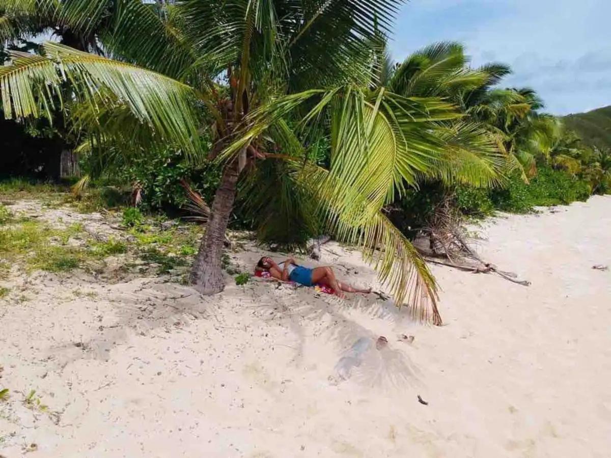 White Sandy Beach-Best Manta Snorkeling Tethi Экстерьер фото